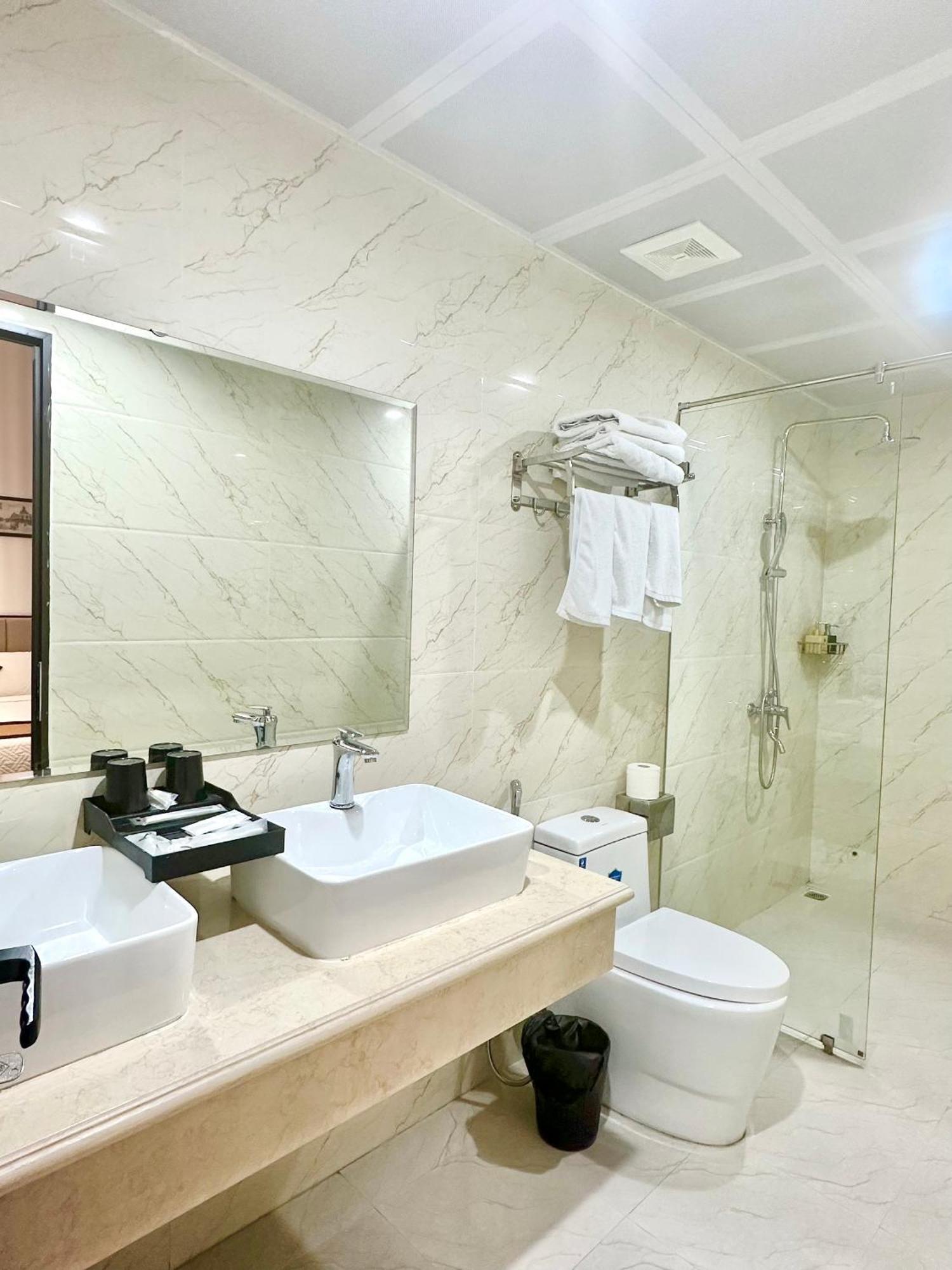 Vinh Khang Ha Long Hotel Exterior foto